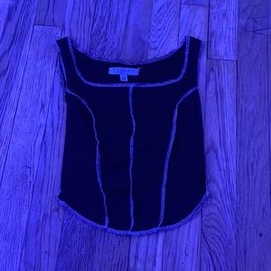 Cropped ish tank top, black and white